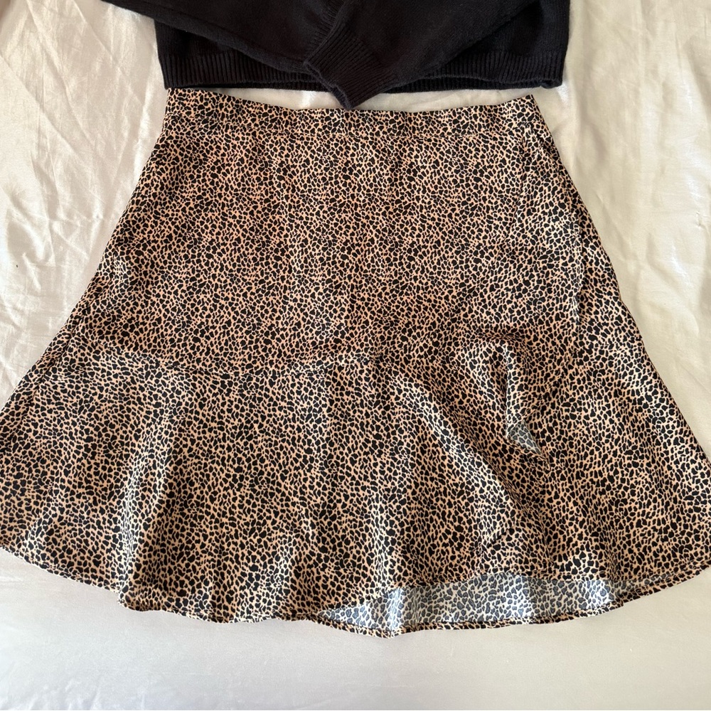 Leopard Mini Skirt Size S + Bonus Black Shein Sweater - Perfect for a date night
